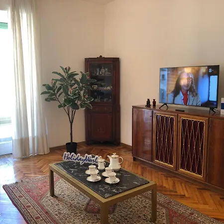 Casa Di Max By World *